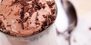 Mousse Glacée au Chocolat