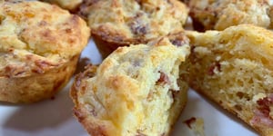 Photo de la Recette: Muffins au Bacon et Cheddar