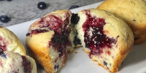 Muffins aux Fruits Rouges et Confitures