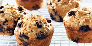 Muffins Son et Yogourt aux Bleuets et à L’orange