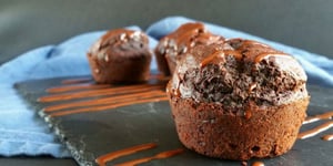 Muffins Super Faciles au Chocolat et aux Bananes Trop Mûres