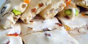 Photo de la Recette: Nougat Blanc Facile aux Fruits Secs et Agrumes Confits