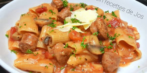 Photo de la Recette: ONE POT PASTA DE SAUCISSES ET CHAMPIGNONS