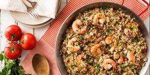 PAELLA AUX CREVETTES ET AUX FINES HERBES SAVOUREUSES