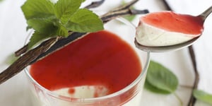 Photo de la Recette: Panna Cotta Vanille et son Coulis de Fraise