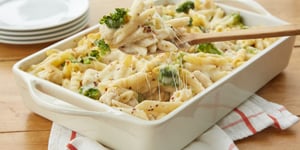 Penne au Poulet Alfredo Cuits au Four