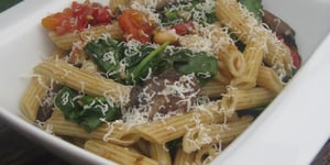 Photo de la Recette: Penne aux Épinards, aux Tomates et aux Portobellos