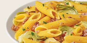 Photo de la Recette: Penne Rigate avec Artichauts Braisés et Saucisse