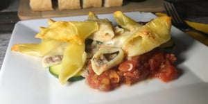 Photo de la Recette: Pennonis Farcies au Boeuf et Zucchinis au Four