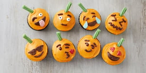 Petits Gâteaux Emoji à la Citrouille