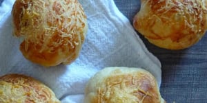 Photo de la Recette: PETITS PAINS AU CŒUR FONDANT À LA MOZZARELLA MAMAMIA!