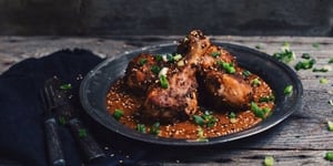 Photo de la Recette: Pilons de Poulet Mexicain au Chocolat