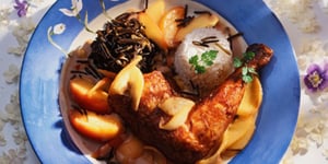 Photo de la Recette: Pintade aux Pêches