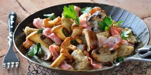 Photo de la Recette: Poêlée de Champignons, Lardons et Fromage de Chèvre