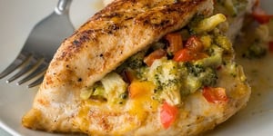 Poitrine de Poulet Farci aux Légumes et Fromage