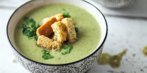 Photo de la Recette: POTAGE DE BROCOLI, CUMIN ET YOGOURT