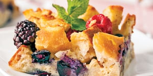 Photo de la Recette: Pouding au Pain aux Petits Fruits sur le Gril