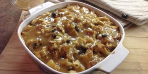 Pouding au Pain avec Pommes et Coulis D'érable