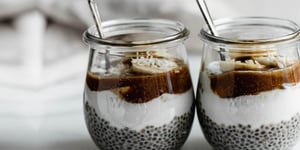 POUDING DE CHIA BANANE ET CARAMEL