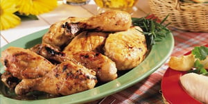 Photo de la Recette: POULET À LA GELÉE DE PÊCHE ÉPICÉE