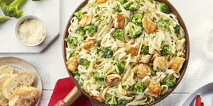 Poulet et Brocoli Alfredo