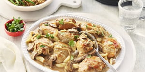 Poulet et Sauce à L'ail à L'autocuiseur