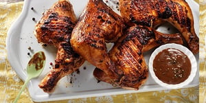 POULET GRILLÉ AUX GRAINS DE POIVRE