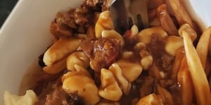 Poutine au Pain de Viande