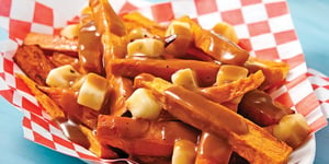 Photo de la Recette: Poutine de Patates Douces au Monterey Jack