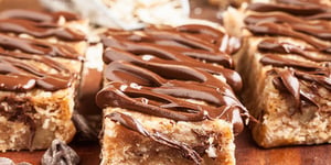 Photo de la Recette: PROTEIN BARS 5 INGRÉDIENT (SANS CUISSON)