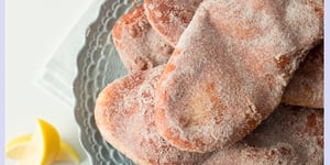 Photo de la Recette: Pâtisseries en forme de queues à la Canadienne