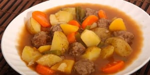 Ragoût de Boulettes de Grand-mère