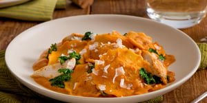 Ravioli à la Courge Musquée au Poulet et au Chou Frisé