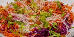 Salade de Chou Rouge, Carotte et Radis Noir