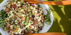 SALADE DE LÉGUMINEUSES MÉDITERRANÉENNE