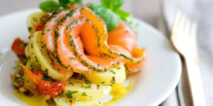 Photo de la Recette: Salade de Pommes de Terre *Gravlax et Crème au Curry