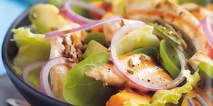 Photo de la Recette: SALADE DE POULET AUX ÉPINARDS