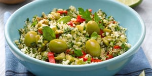 Salade de Quinoa aux Olives Vertes