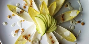 Photo de la Recette: Salade D’endives, Vinaigrette au Bleu
