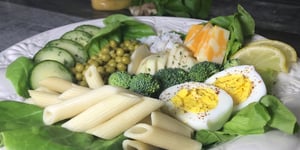 Salade Estivale avec Légumes du Jardin