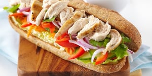 Photo de la Recette: SANDWICHS AU POULET À LA VIETNAMIENNE (BANH MI)