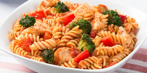 Photo de la Recette: SANS GLUTEN FUSILLI AU POULET ET AU BROCOLI