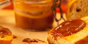 Photo de la Recette: SAUCE CARAMEL AU CAMEMBERT D’ICI