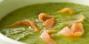 SAUMON À L'ÉTOUFFÉE AVEC SES ÉPINARDS
