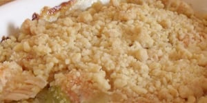 Photo de la Recette: Saumon mi-cuit en Crumble et sa Crème de Pois à la Menthe