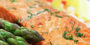 Photo de la Recette: SAUMON AU FOUR ET SAUCE ORIENTALE