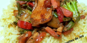 Photo de la Recette: SAUTÉ DE POULET ET DE LÉGUMES AU GINGEMBRE