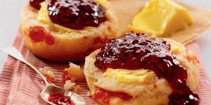 Photo de la Recette: Scones aux Cranberries à la Confiture de Fruits Fouges