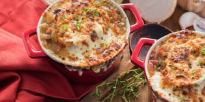 Photo de la Recette: Soupe à L’oignon et au Bacon avec Croûtons au Fromage Mozzarellissima