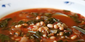 Photo de la Recette: Soupe aux Épinards, Tomates et Haricots Blancs